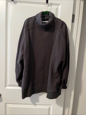 Men's Dark Charcoal Turtleneck Sweater